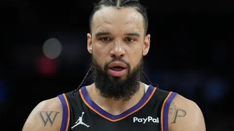 76人终结湖人4连胜，马克西狂砍43分詹姆斯砍下31分8板9助