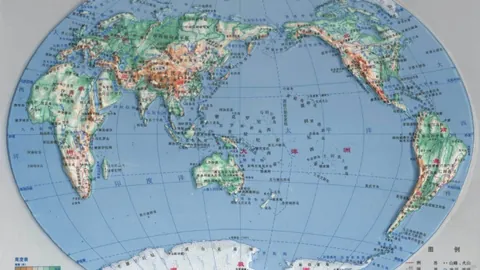 罗伯逊专家解析：大乐透期号质合分析推荐及球迷满意度